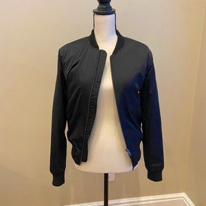 BLACK BOMBER JACKET AMERICAN EAGLE